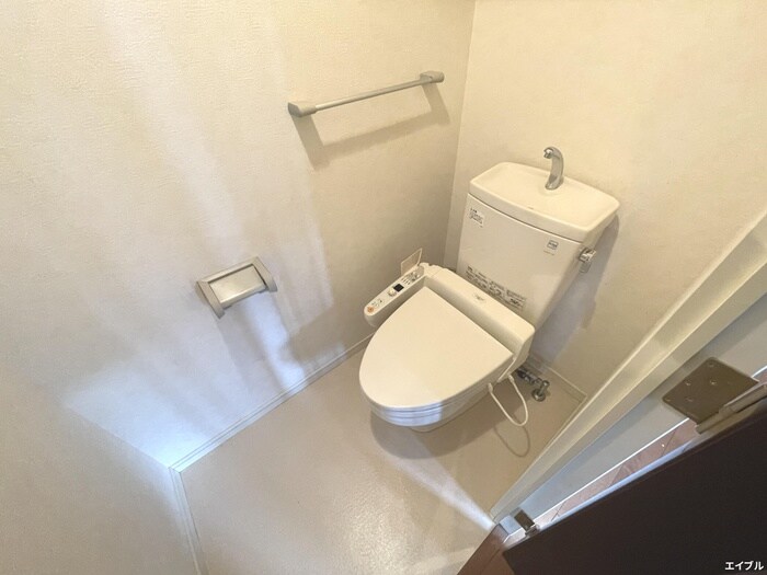 物件内観写真14　(トイレ)