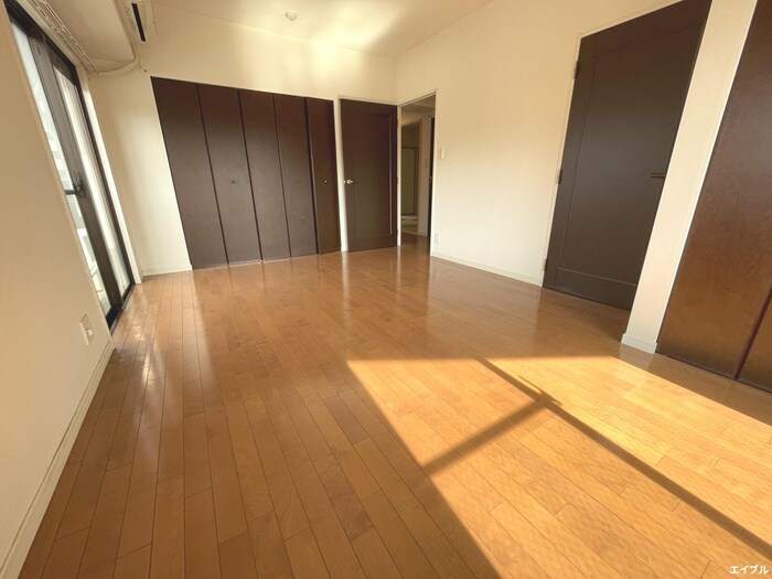 物件内観写真21　(居室)