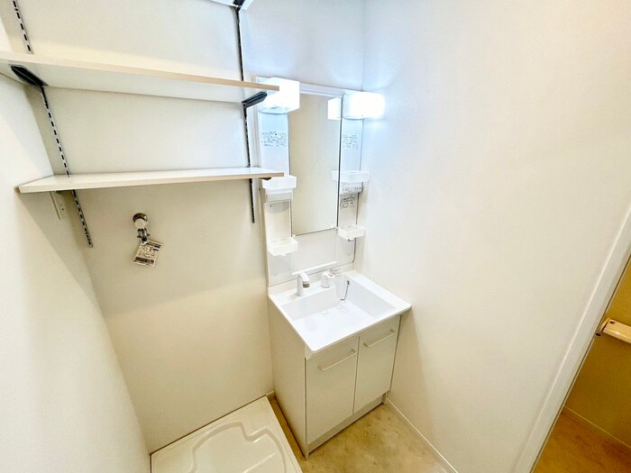 物件内観写真12　(洗面)