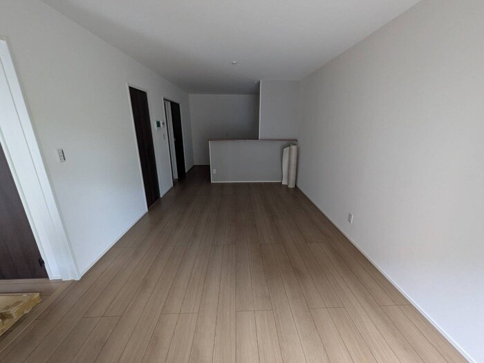 物件内観写真4　(居室)