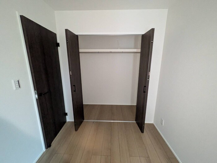 物件内観写真11　(収納)