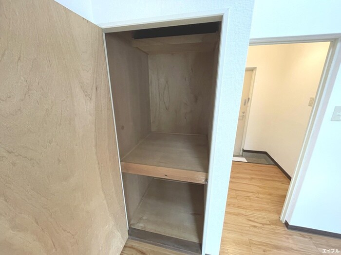 物件内観写真9　(収納)