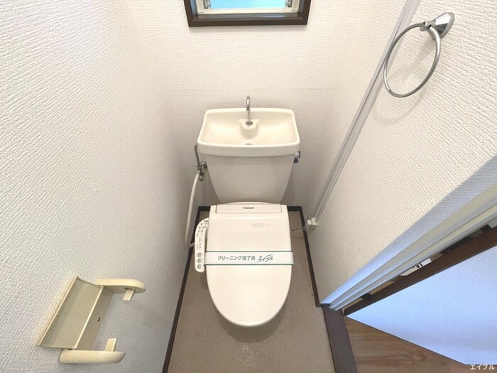 物件内観写真13　(トイレ)