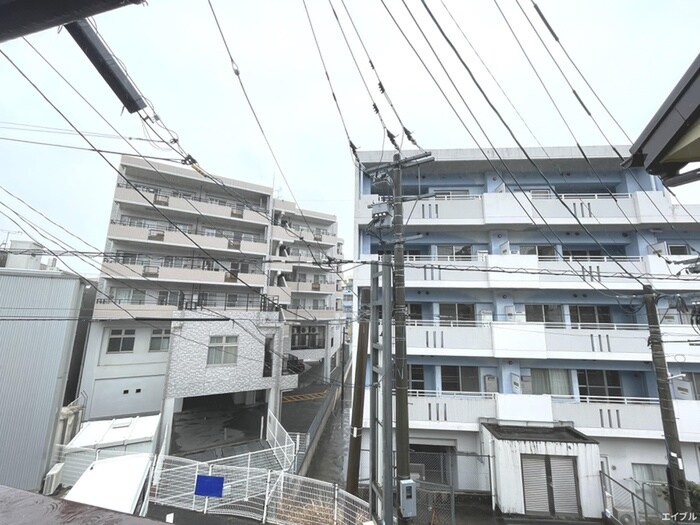 物件内観写真21　(室内からの展望)