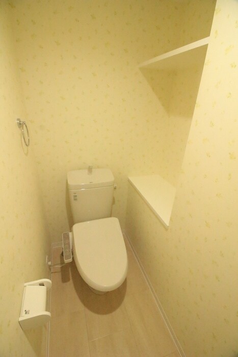 物件内観写真14　(トイレ)