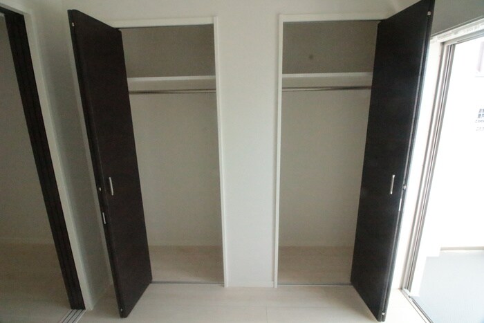 物件内観写真15　(収納)
