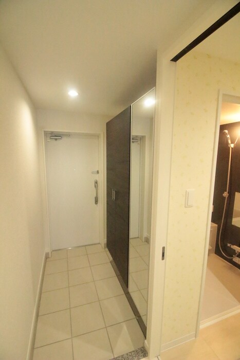 物件内観写真20　(玄関)