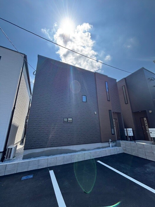 物件外観写真3　(外観写真)