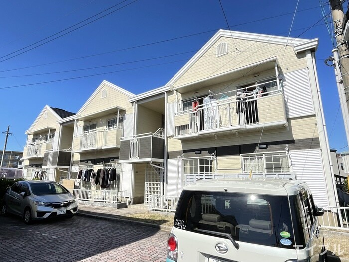 物件外観写真2　(外観写真)