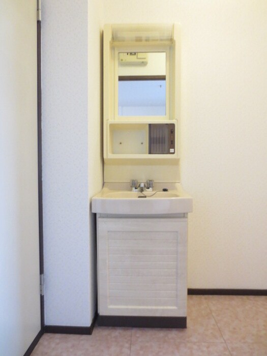 物件内観写真10　(洗面)