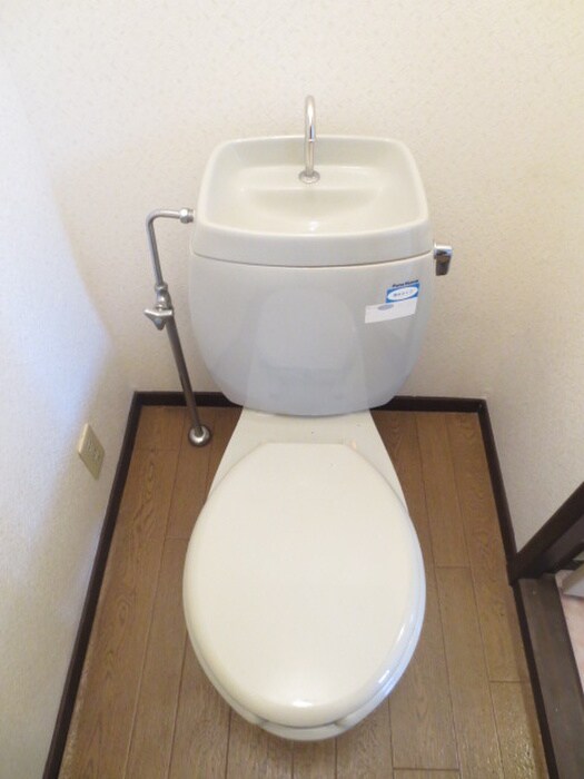 物件内観写真11　(トイレ)