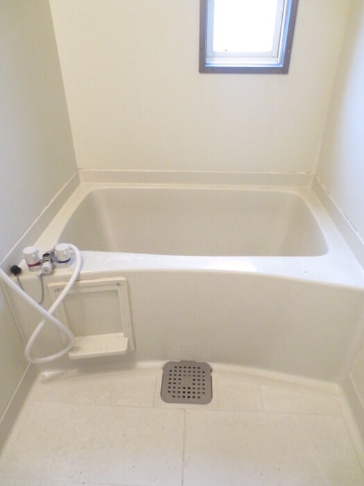 物件内観写真12　(バス／シャワールーム等)