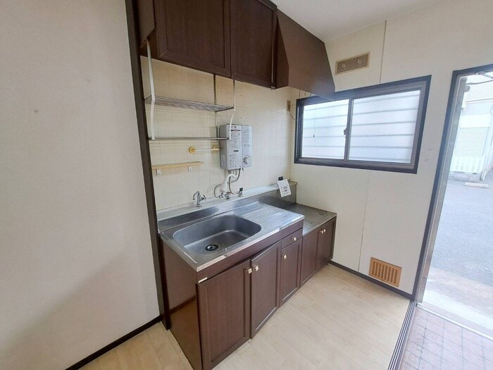 物件内観写真6　(キッチン)