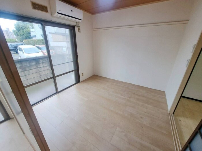 物件内観写真16　(居室)