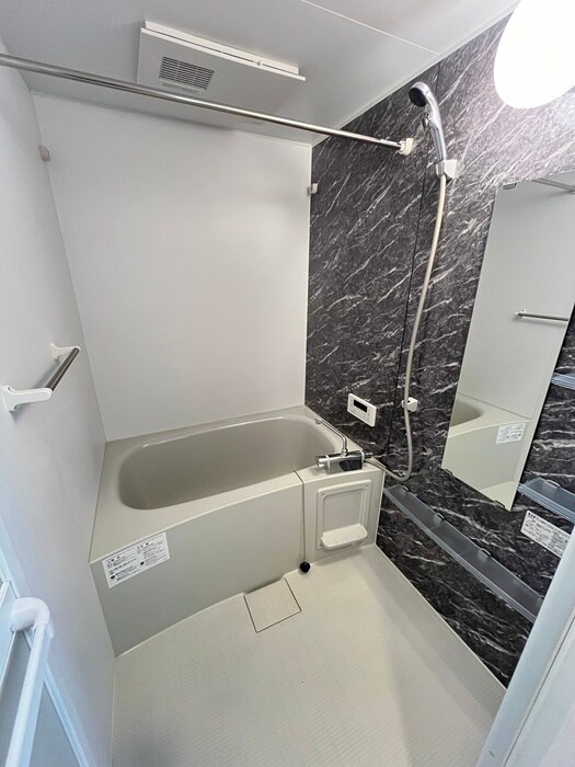 物件内観写真9　(バス／シャワールーム等)