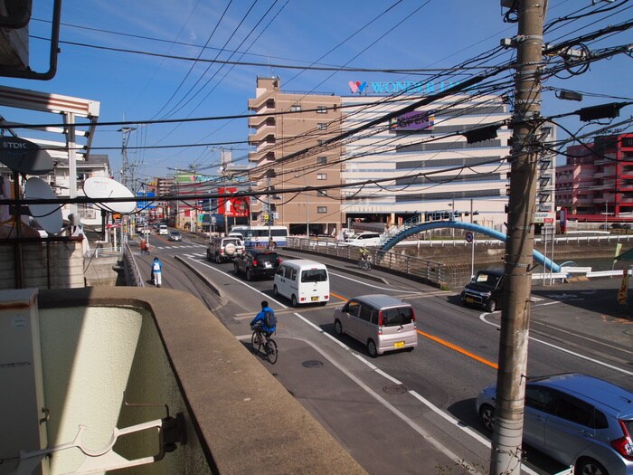 物件内観写真16　(室内からの展望)