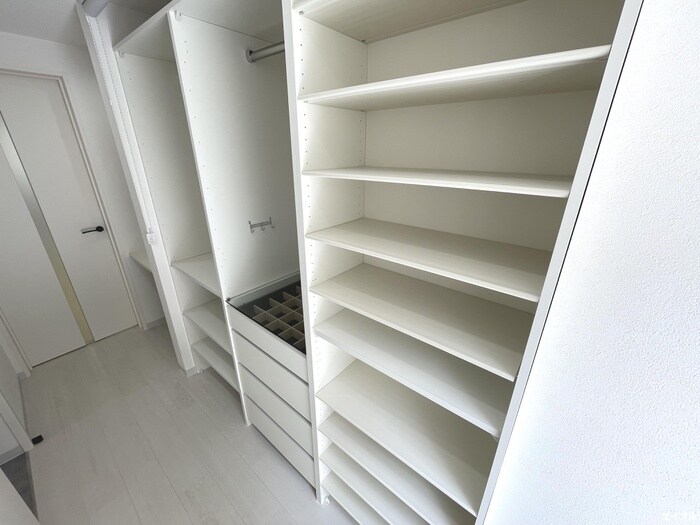 物件内観写真12　(靴箱)