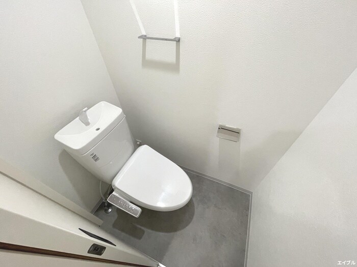 物件内観写真13　(トイレ)