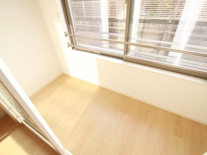 物件内観写真13　(ベランダ・バルコニー)