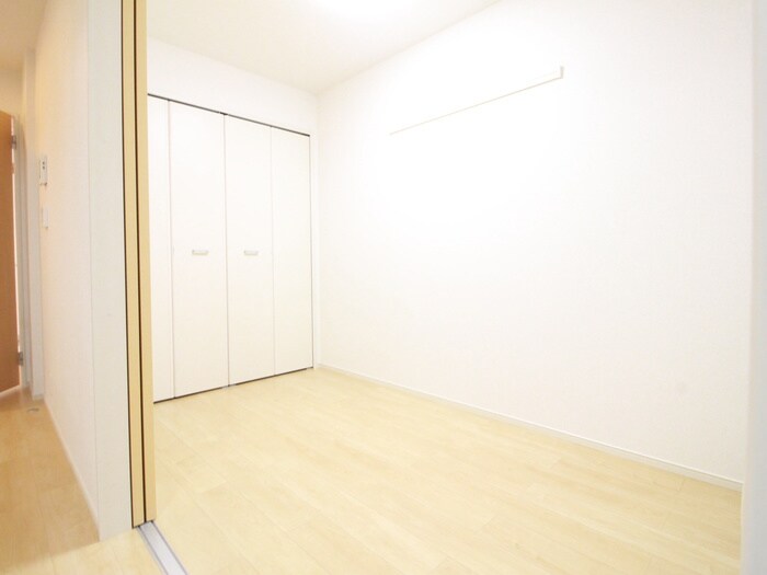 物件内観写真14　(居室)