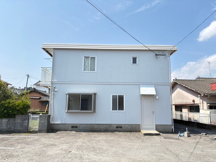 物件外観写真4　(外観写真)