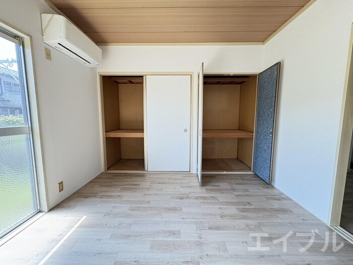 物件内観写真11　(収納)