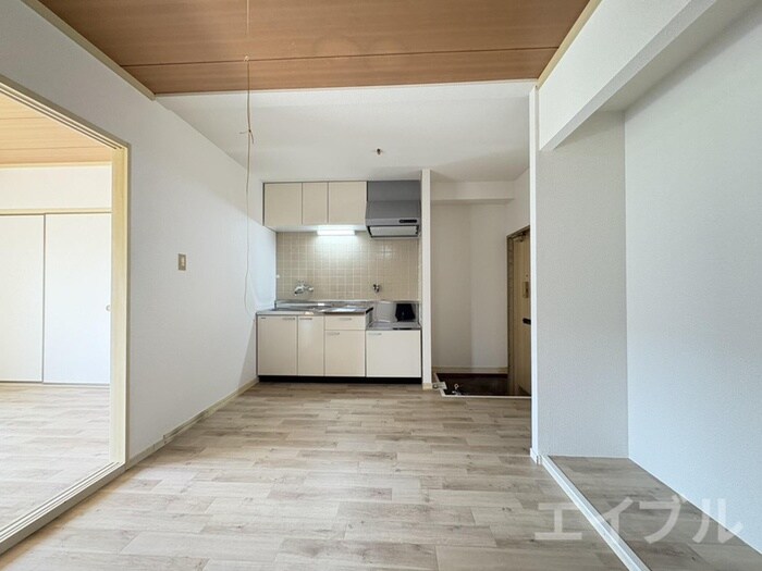 物件内観写真16　(居室)