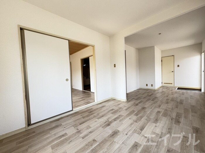 物件内観写真21　(居室)