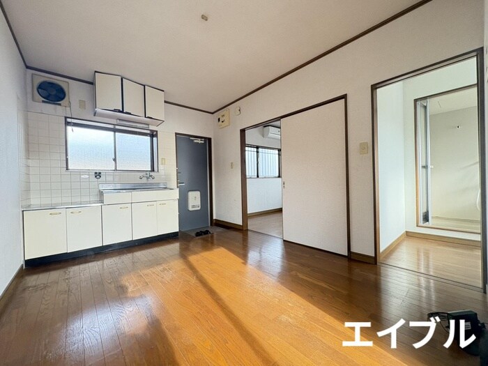 物件内観写真7　(居室)