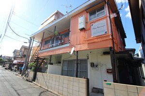 まきアパ－ト外観写真