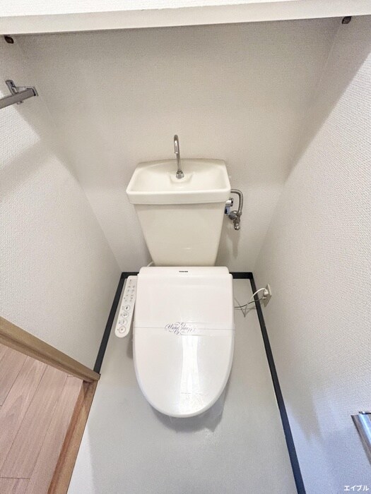 物件内観写真17　(トイレ)