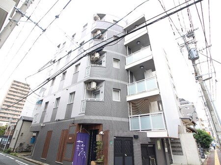 ＰＲＩＶＥＲＡＵＷＩ白金外観写真
