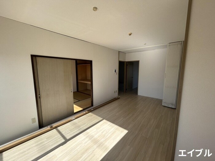 物件内観写真6　(居室)