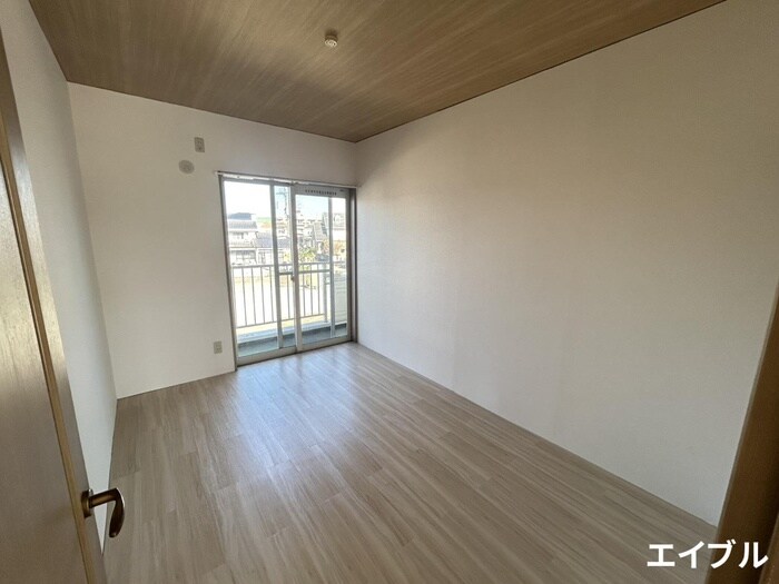 物件内観写真14　(居室)