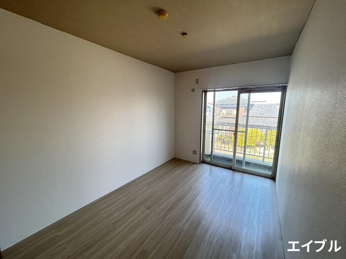 物件内観写真15　(居室)