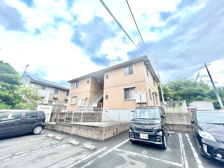 ファミ－ユ外観写真