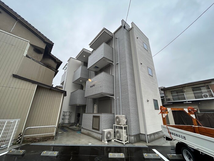 物件外観写真1　(外観写真)