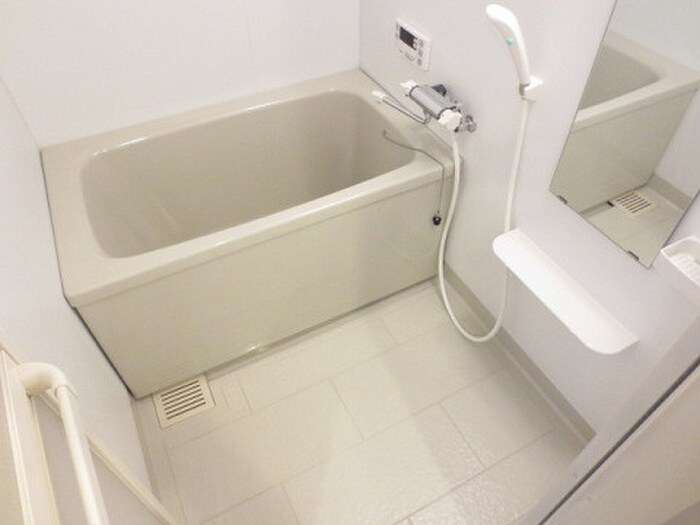 物件内観写真13　(バス／シャワールーム等)