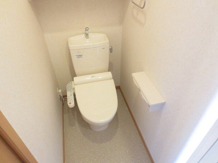 物件内観写真14　(トイレ)