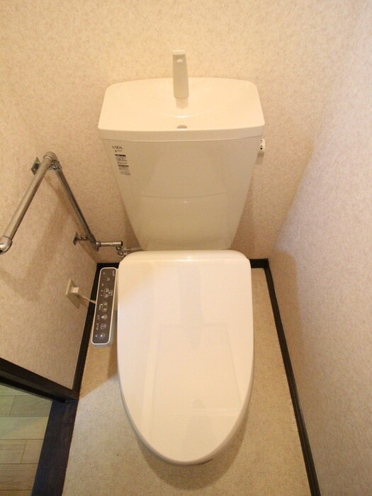 物件内観写真18　(トイレ)