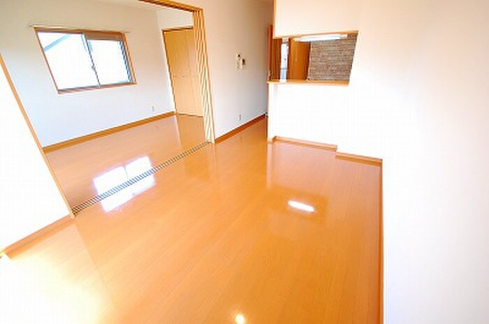 物件内観写真5　(居室)