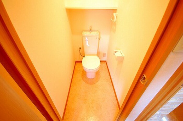 物件内観写真11　(トイレ)