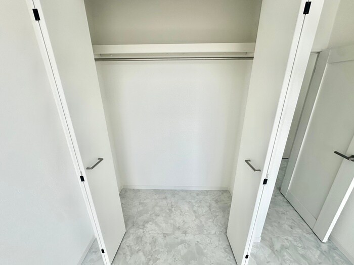 物件内観写真10　(収納)
