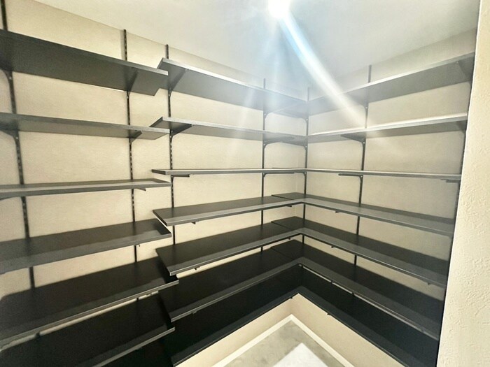 物件内観写真13　(靴箱)