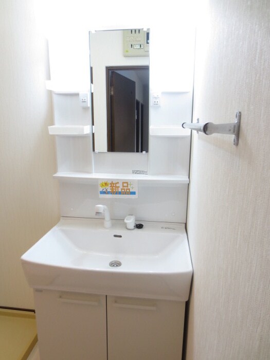 物件内観写真9　(洗面)