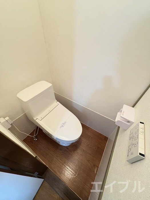 物件内観写真9　(トイレ)