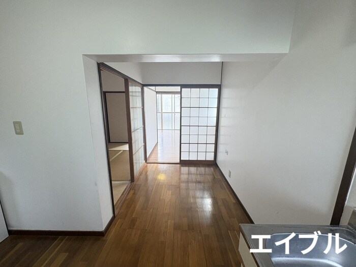 物件内観写真15　(廊下)