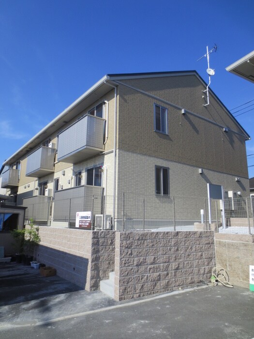 物件外観写真3　(外観写真)