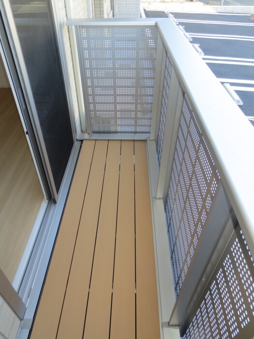 物件内観写真9　(ベランダ・バルコニー)