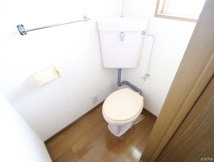 物件内観写真13　(トイレ)